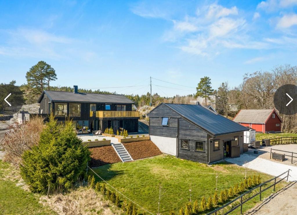 Sjønær leilighet på fevik! photo 3