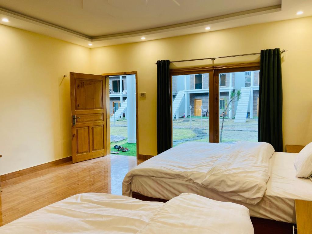 Grand cottages kalam photo 1