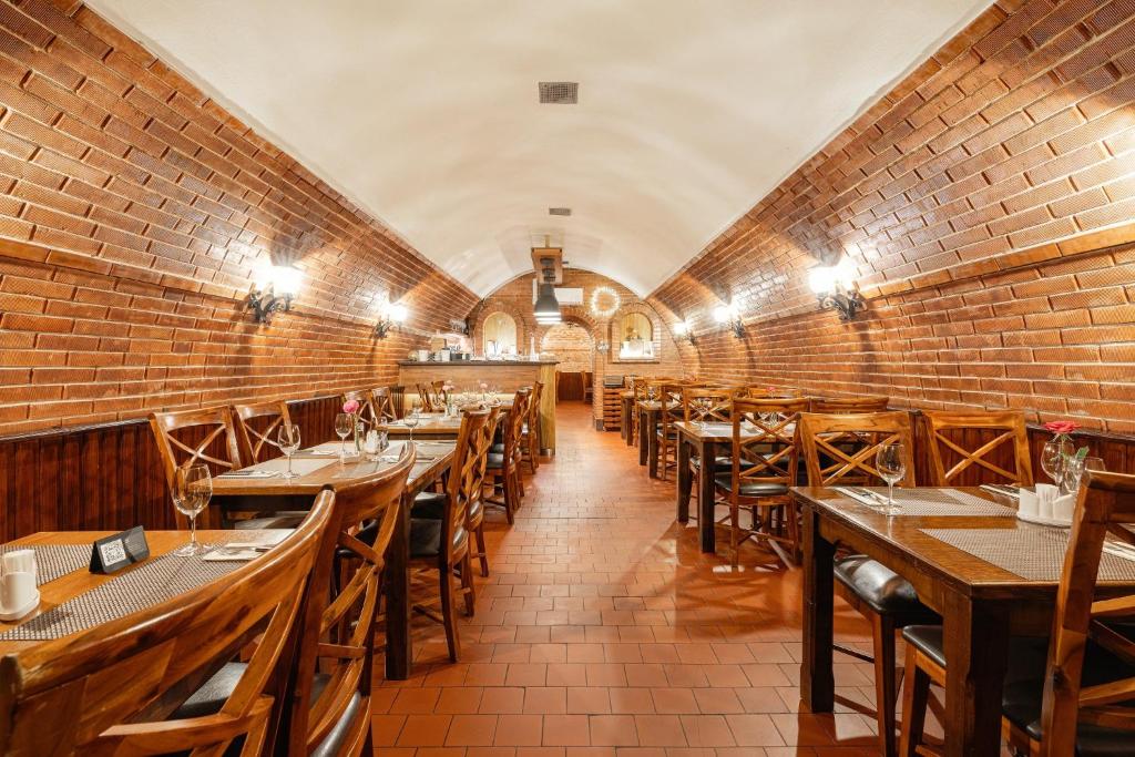 RESTAURACE A PENZION U DOUBKŮ photo 4