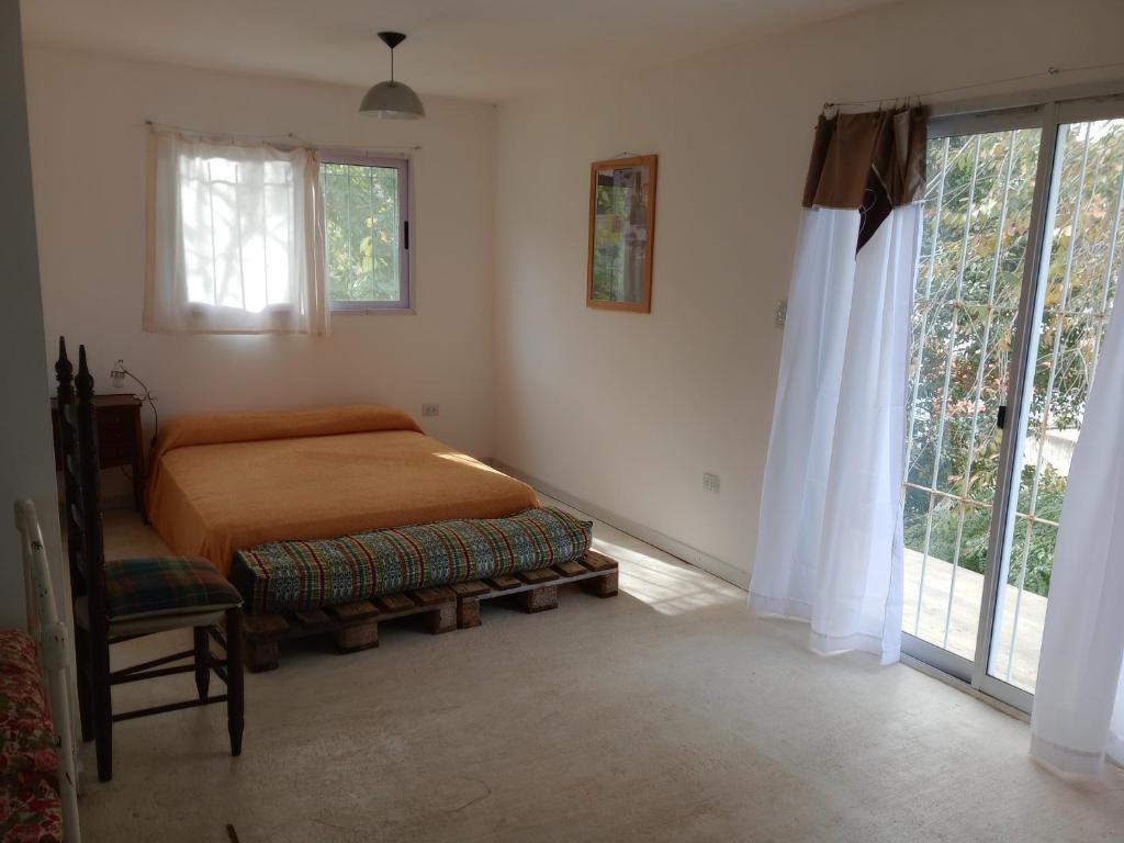 Casa en Río Ceballos. Muy buena ubicación. photo 2