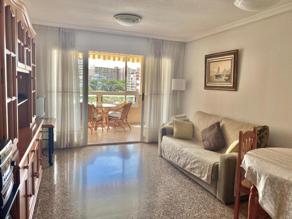 Apartamento Atenas Piscina 4 pax, Inmobiliaria Leo Playa de San Juan photo 3