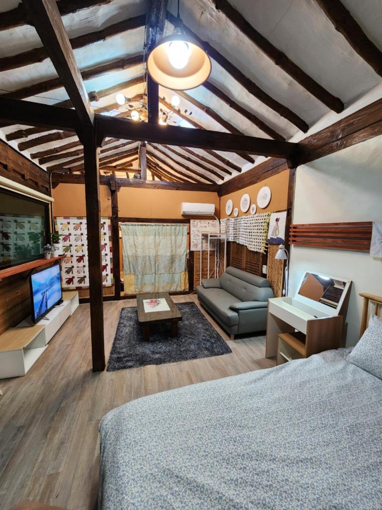 Kims House Andong photo 3