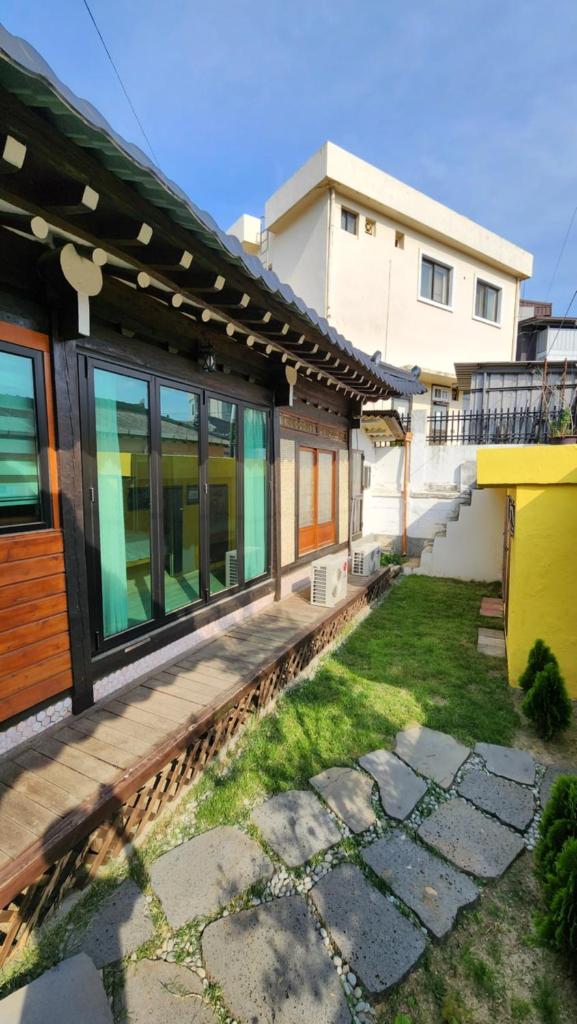 Kims House Andong photo 2