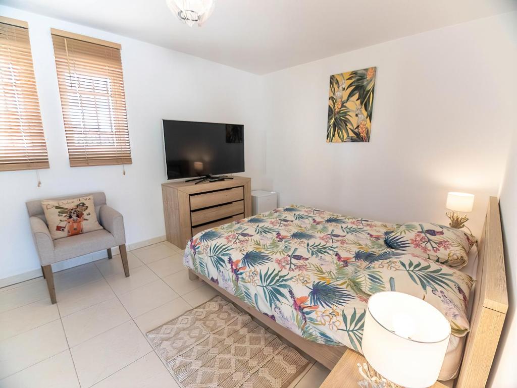 Villa Syracuse - Chambre privée avec piscine et jardin photo 1