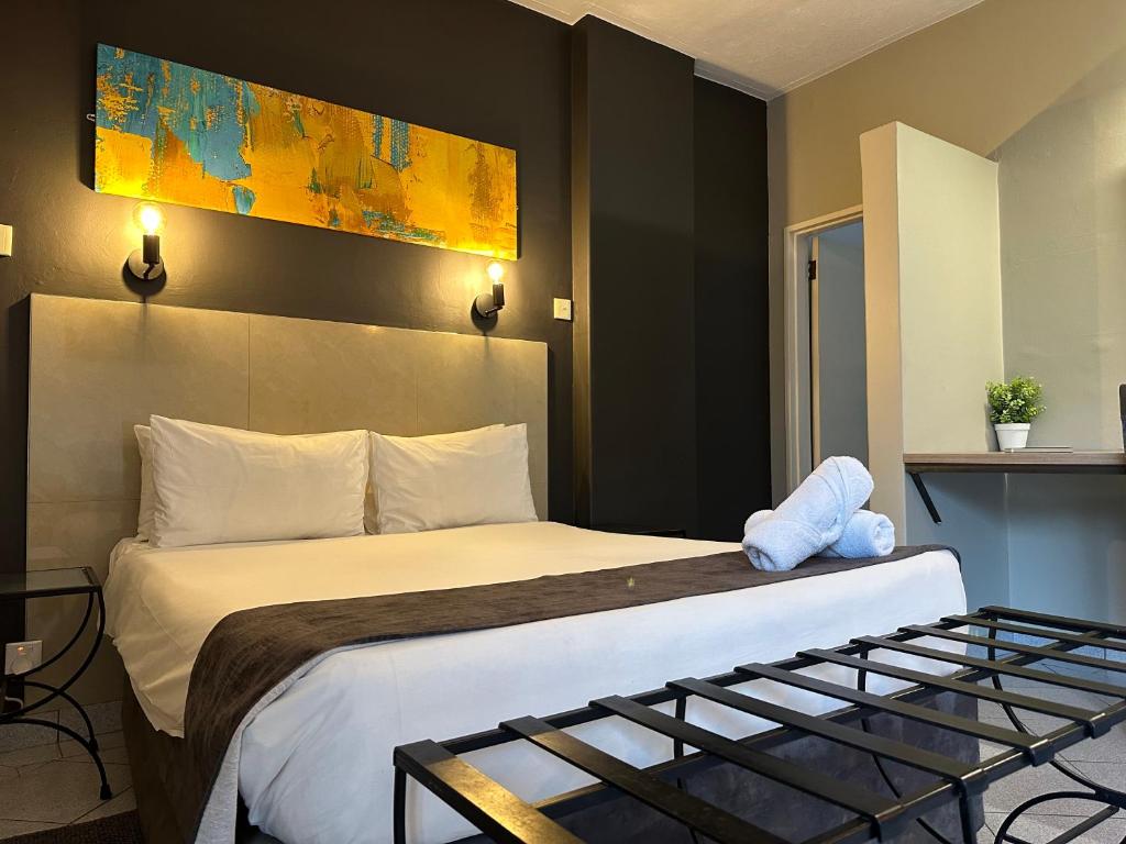 N1 Hotel Samora Machel Harare photo 3