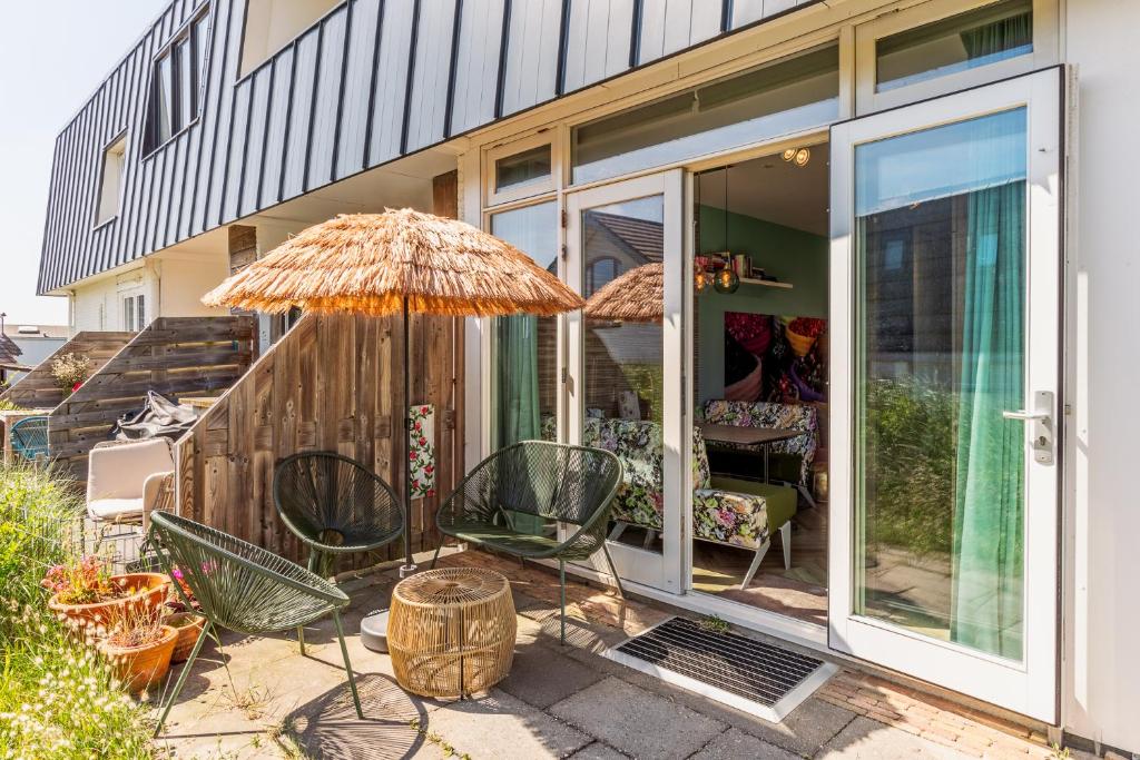 Beach house Alba photo 2