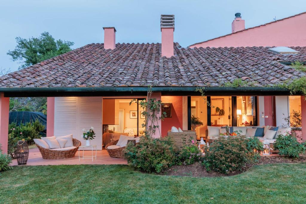Cà Uvenere, Modern Farmhouse with Pool photo 3