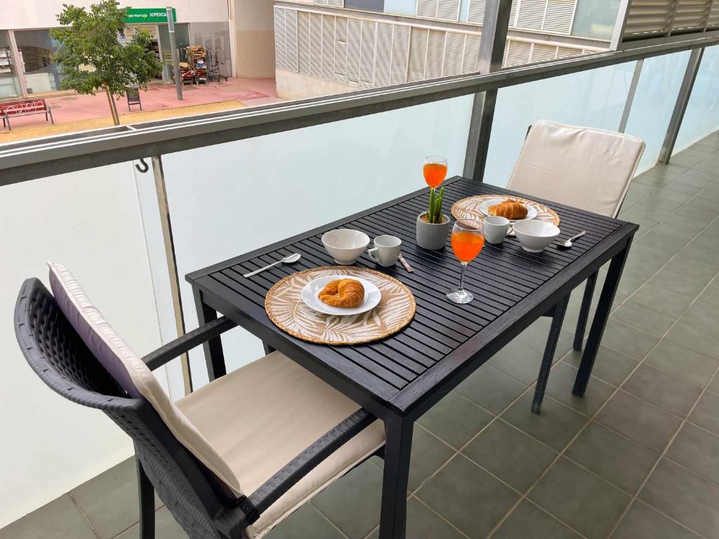 Parking Terraza Soleada Netflix Equipado Hostem photo 2