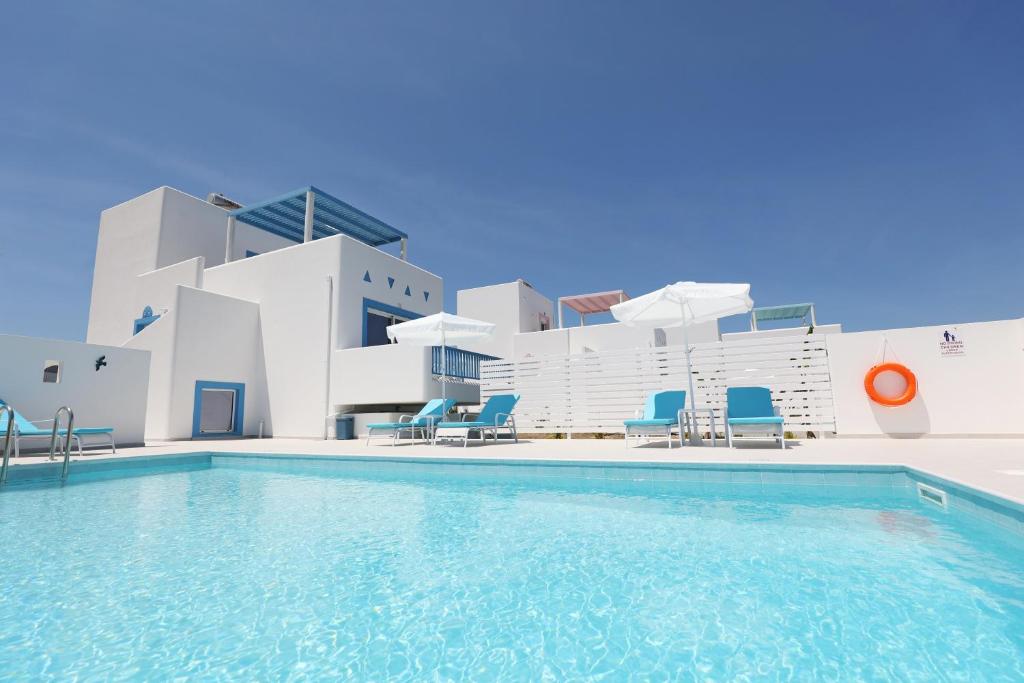 Xenos Villa 5 with a Private pool near the sea