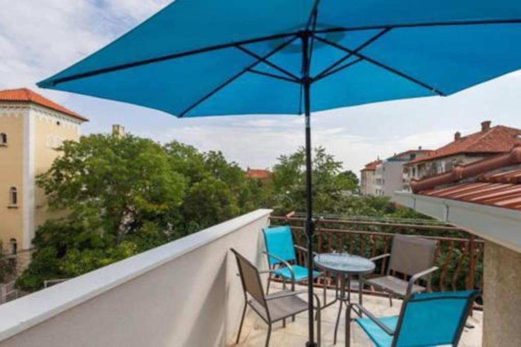 Beach apartment Bačvice photo 1