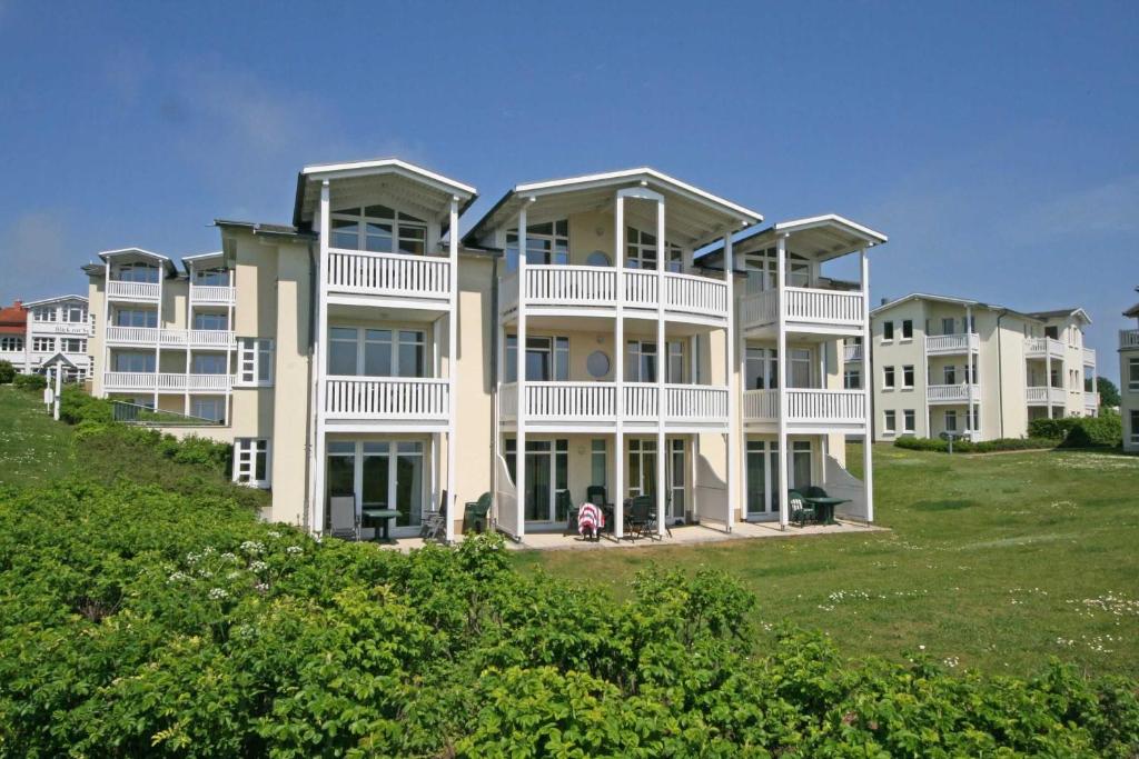 Haus Greifswalder Bodden - FeWo 06 photo 1