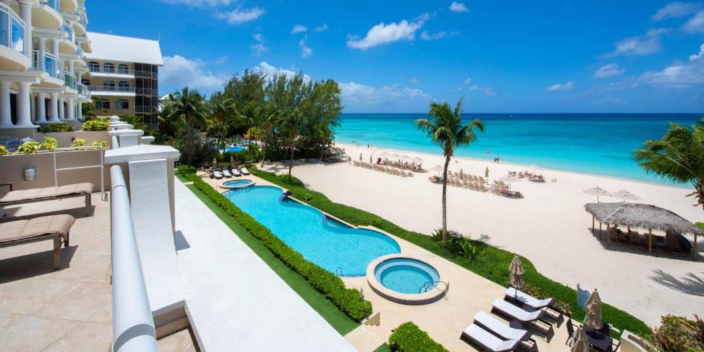 The Beachcomber - Oceanfront Penthouses by Grand Cayman Villas & Condos photo 3