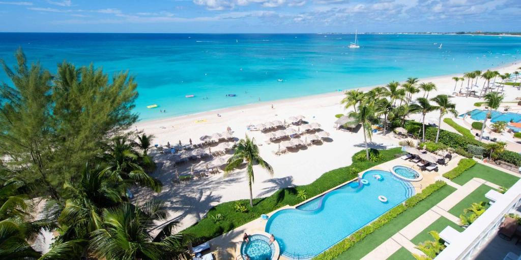 The Beachcomber - Oceanfront Penthouses by Grand Cayman Villas & Condos photo 4