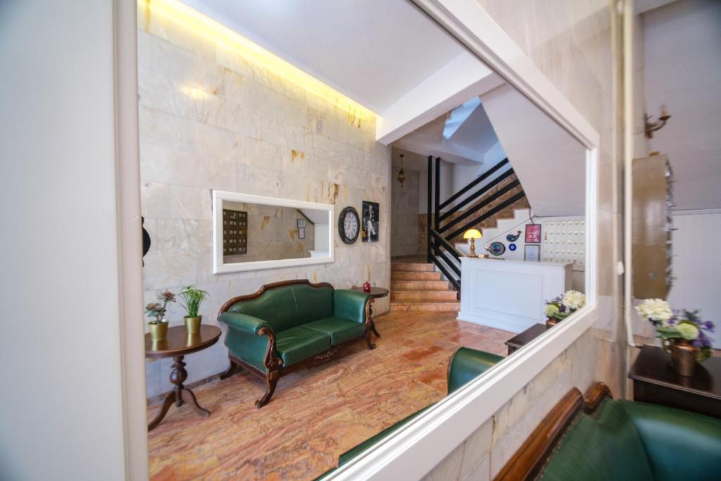 Cesurlar Hotel photo 3