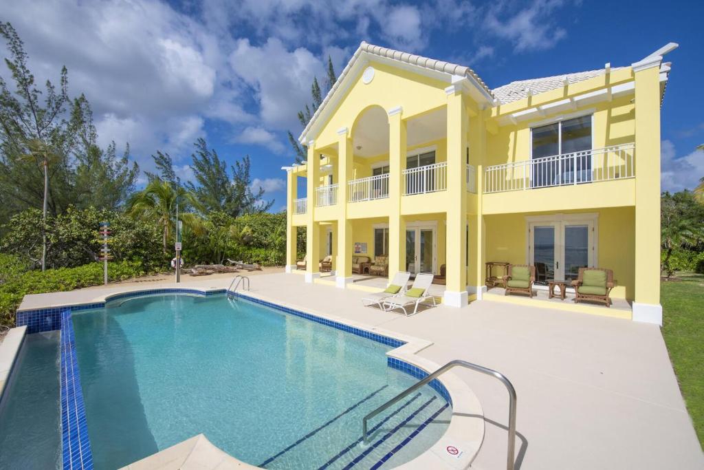HIdden Treasure by Grand Cayman Villas & Condos