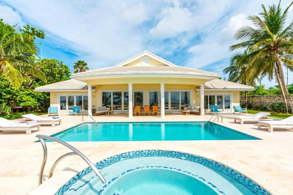 Turtle Beach by Grand Cayman Villas & Condos photo 4