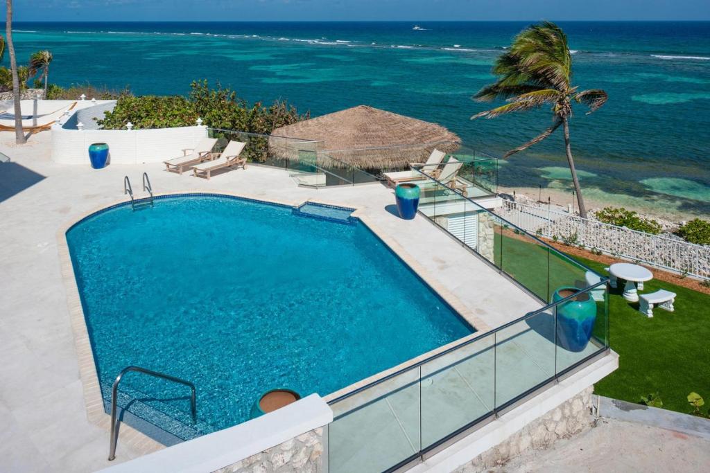 Great Bluff Estates by Grand Cayman Villas & Condos photo 3