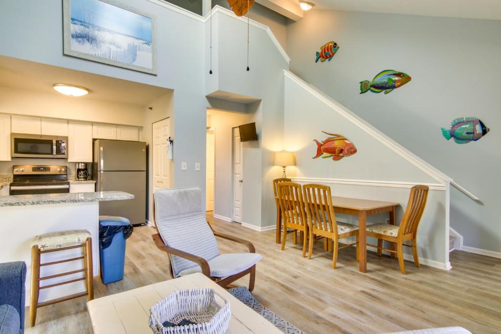 Ocean City Condo with Balcony -Âhalf Mile From Beach photo 4