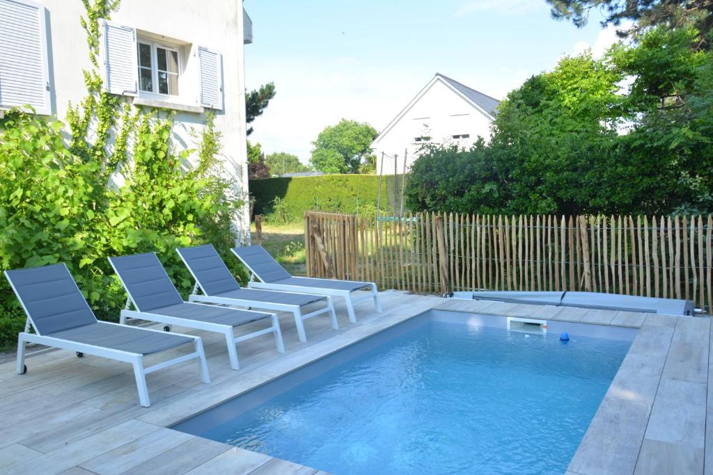 En famille Piscine et grand jardin ombragé "VillaBauleZen" photo 2
