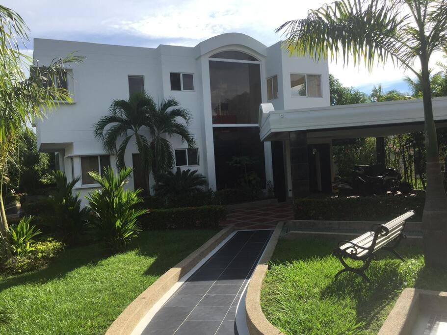 Casa Campestre en Melgar photo 2