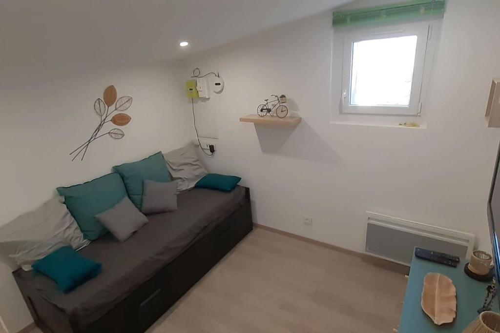 Studio refait à neuf, aux Mées, à 20min de Dignes photo 1