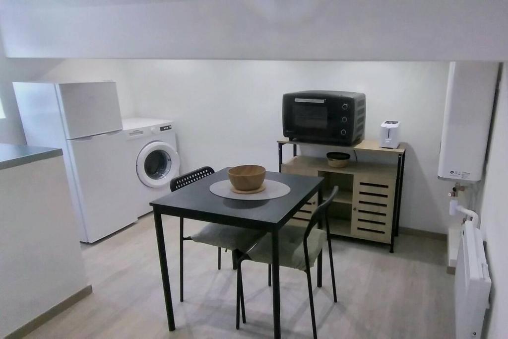 Studio refait à neuf, aux Mées, à 20min de Dignes photo 2