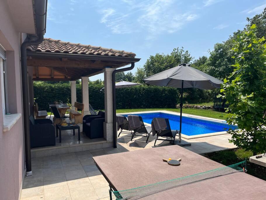 Modern House with private pool photo 2
