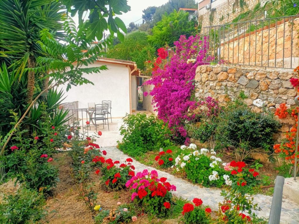 Petit coin de Paradis a cote de Monaco