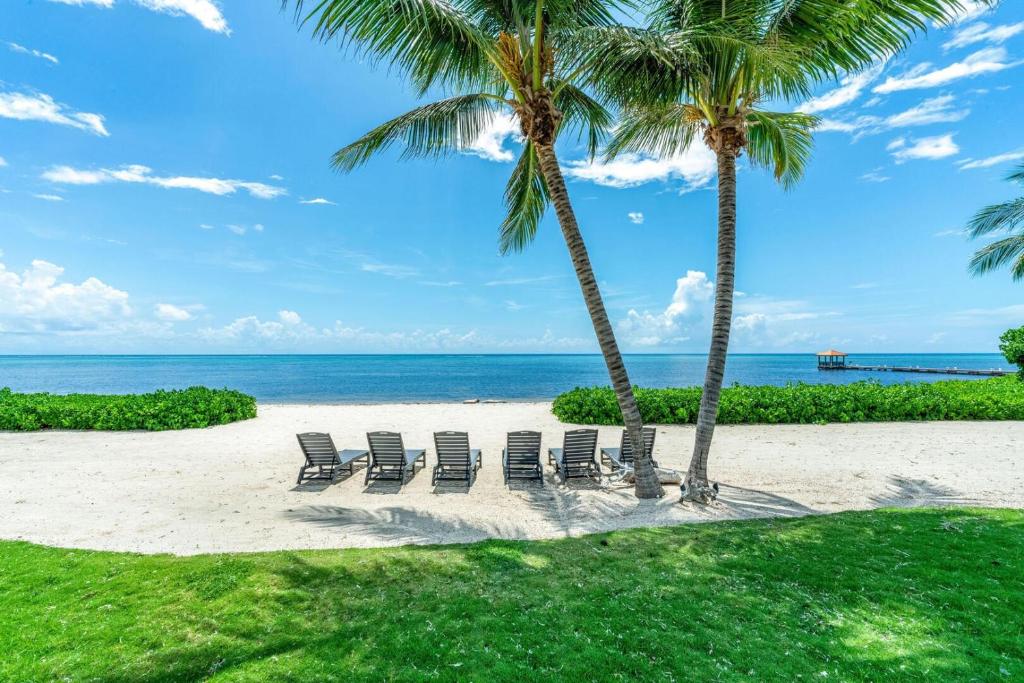 Villa Mora by Grand Cayman Villas & Condos photo 2