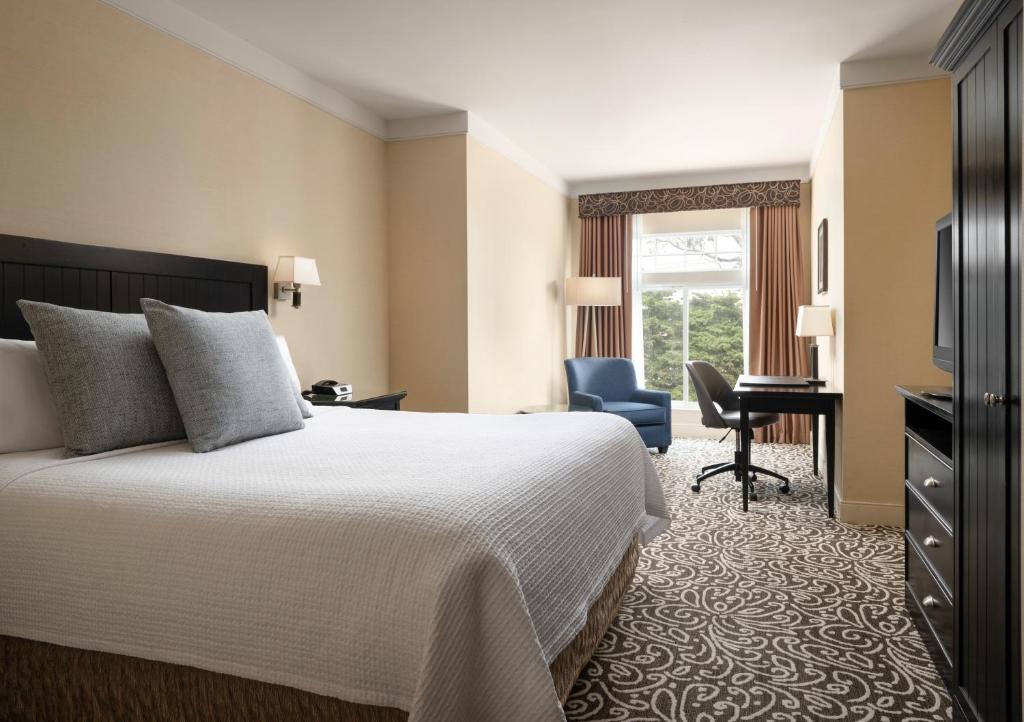 West Inn & Suites Room Type - Signature King