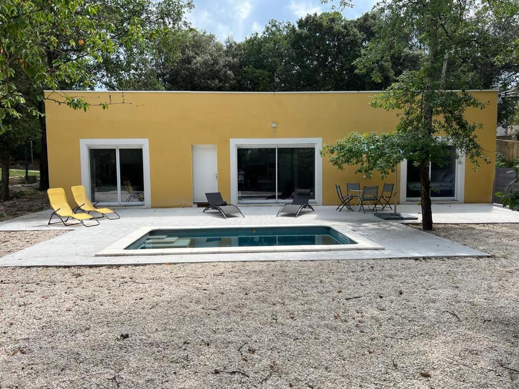 Brand new villa with fully intergrated Air conditioning & private pool, Overlooking forest photo 1
