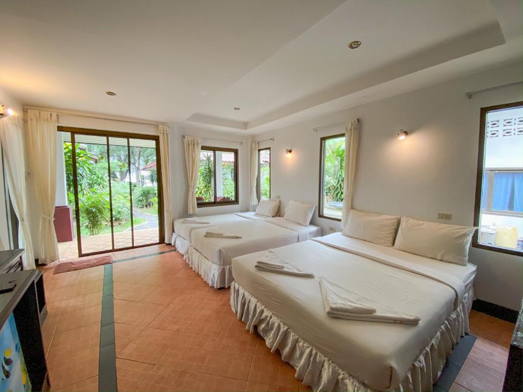 Samui Honey Backpacker Bungalow photo 3