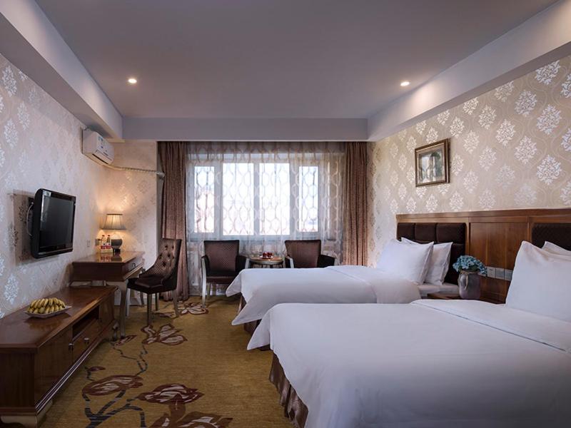 Vienna Classic Hotel Manzhouli Zhongsu Street photo 3