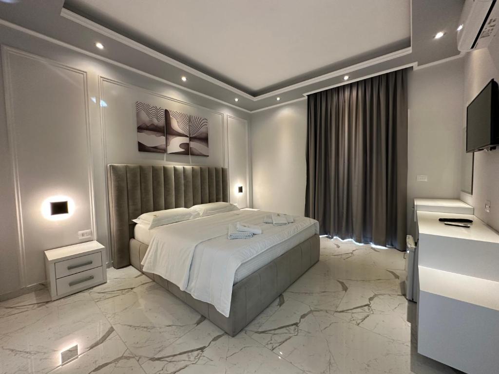 Perseus Hotel photo 1