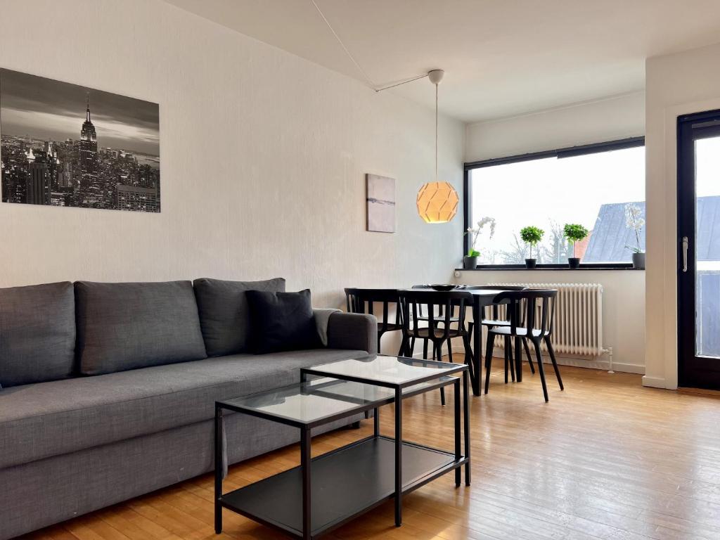 Two Bedroom Apartment In Glostrup, Hovedvejen 182,