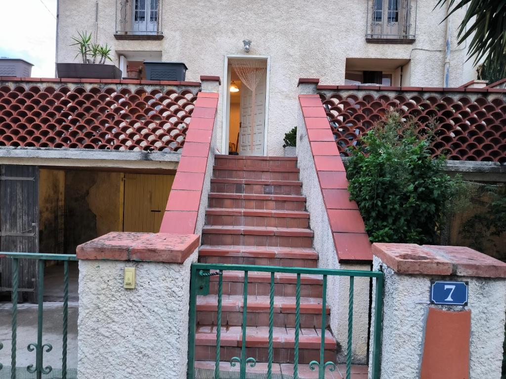 Typique maison catalane photo 4
