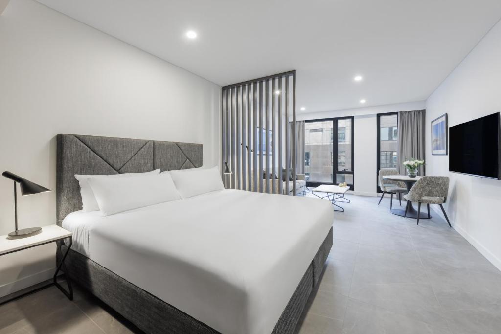 Meriton Suites King Street Melbourne photo 1