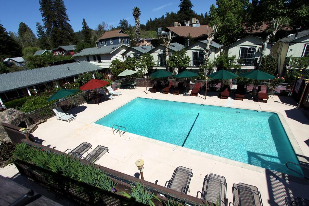 The Woods Hotel - Gay LGBTQ Cabins photo 3
