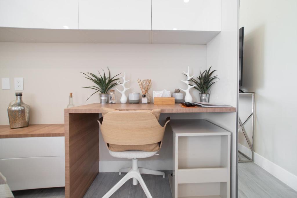 STUDIO apartment near Seven Mile Beach at The Grove photo 4