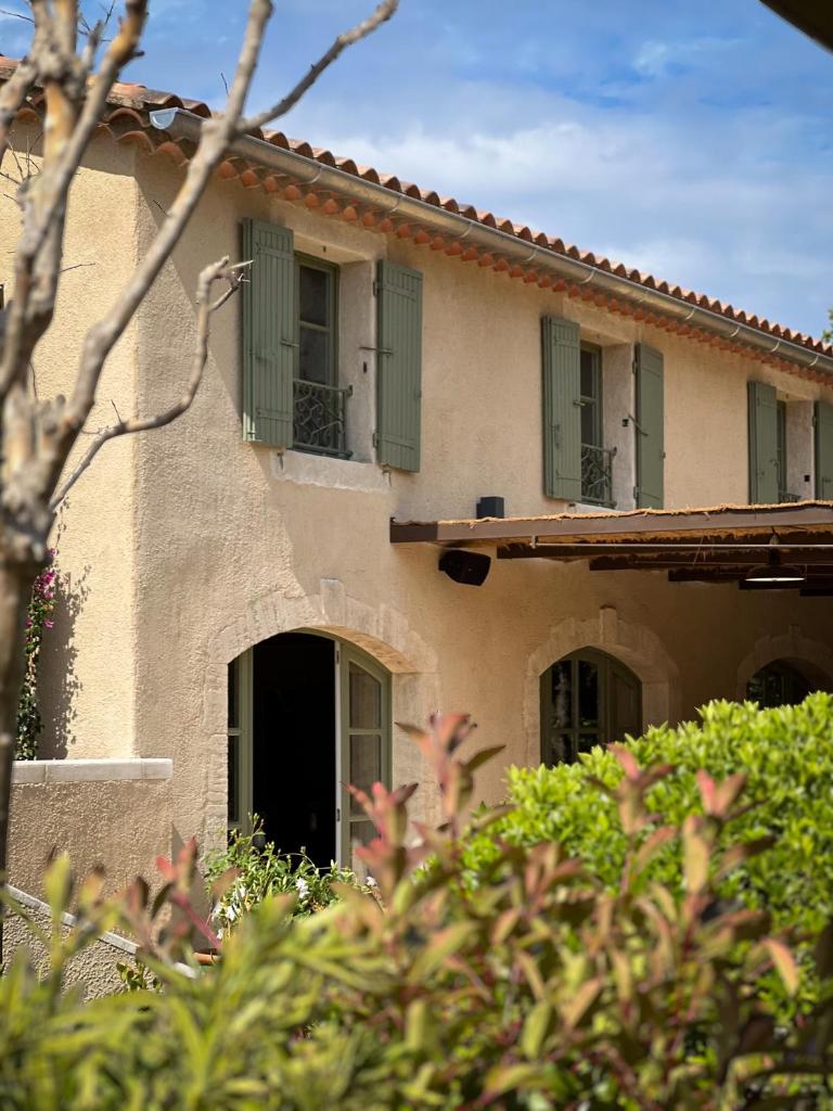Hotel La Bastide d'Eygalières photo 2