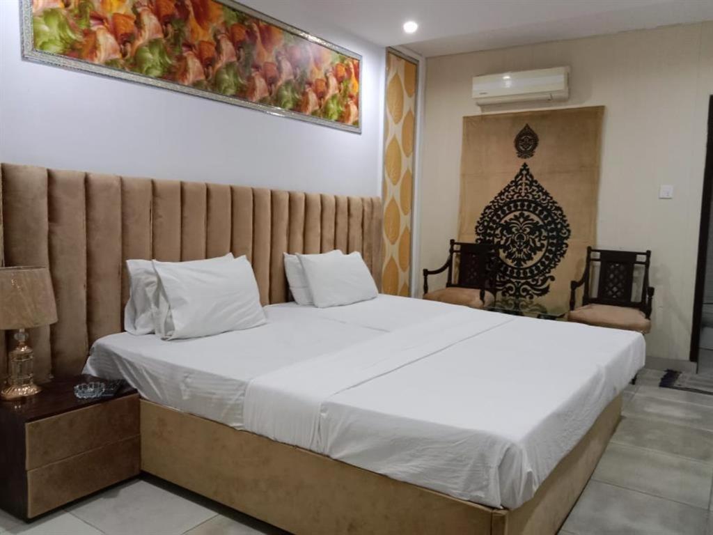 Helen One Hotel photo 1