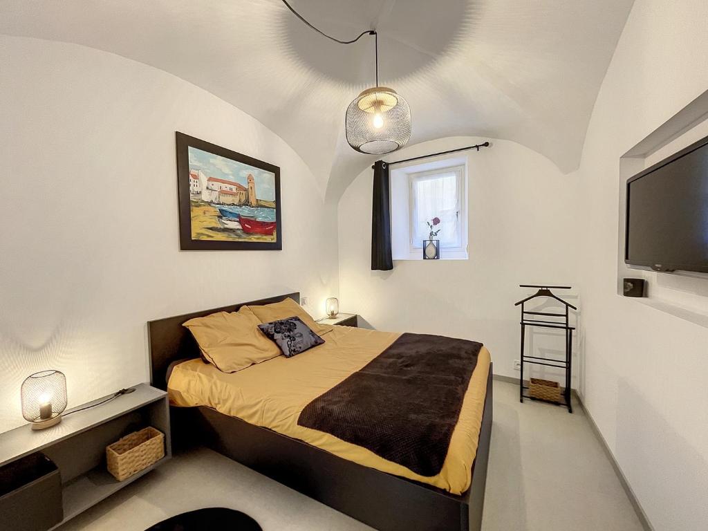 Charming T2 35m2 center old town Passa Pyrenees-Orientales photo 3