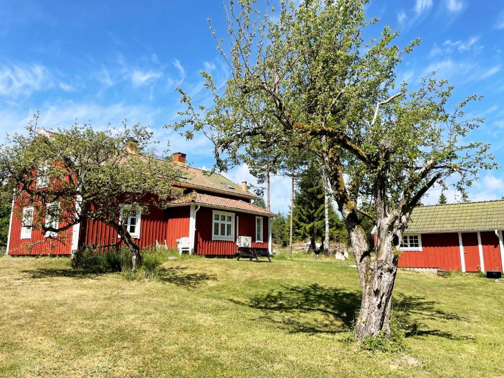 Well-equipped holiday home outside Forsheda photo 1