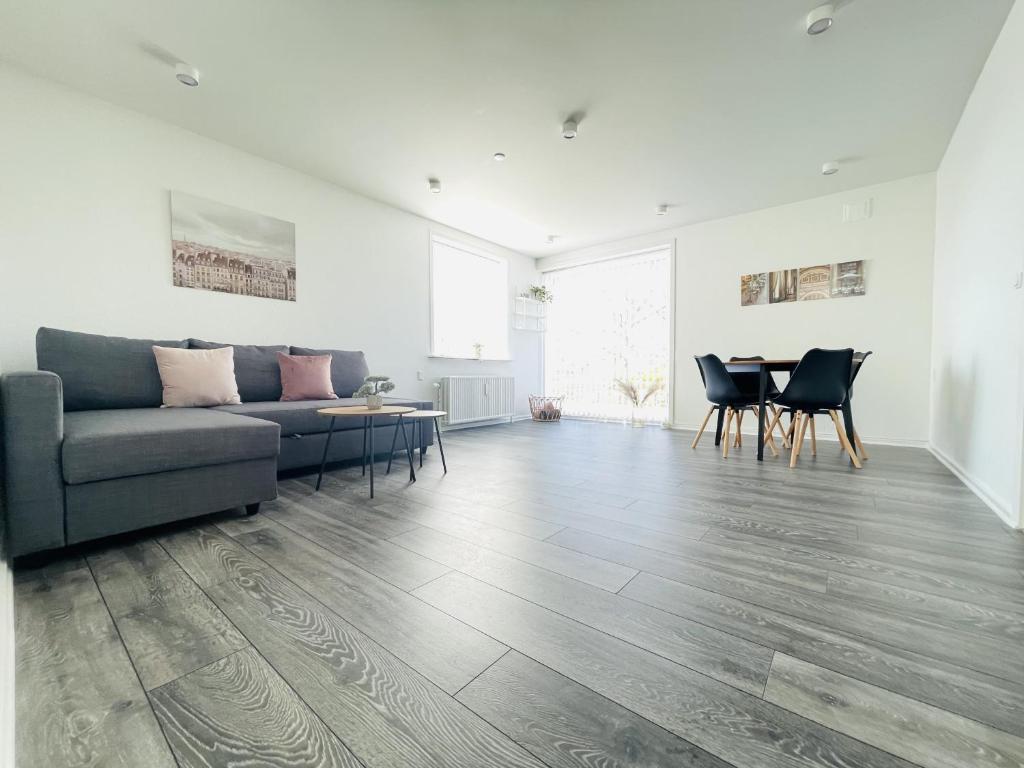aday - Elegant Apartment with Terrace photo 4
