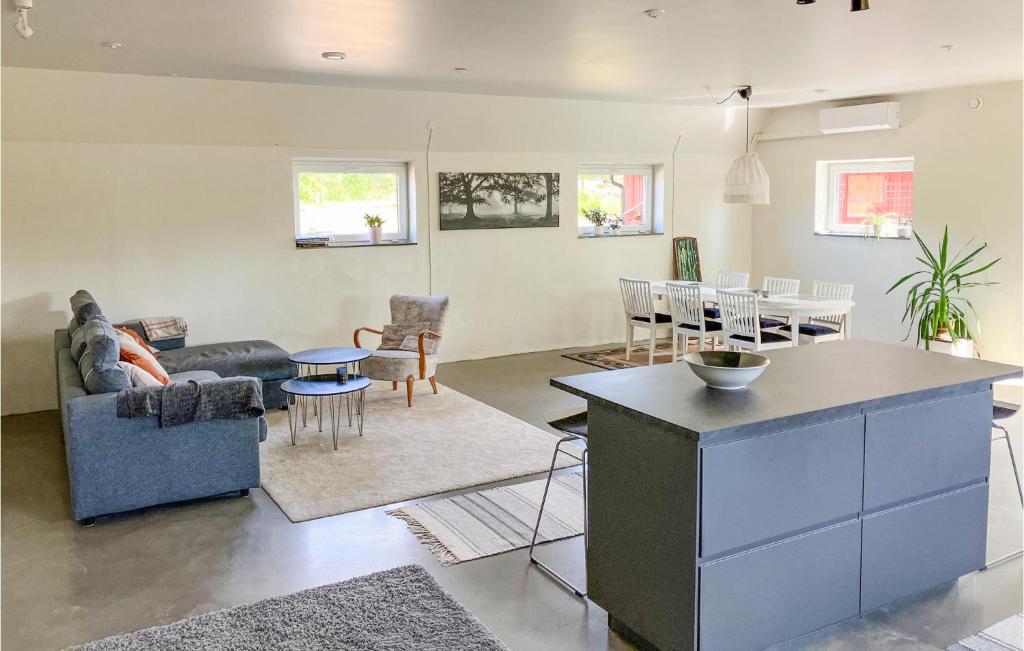 Beautiful Home In Lammhult With Sauna, Wifi And 3 Bedrooms photo 2