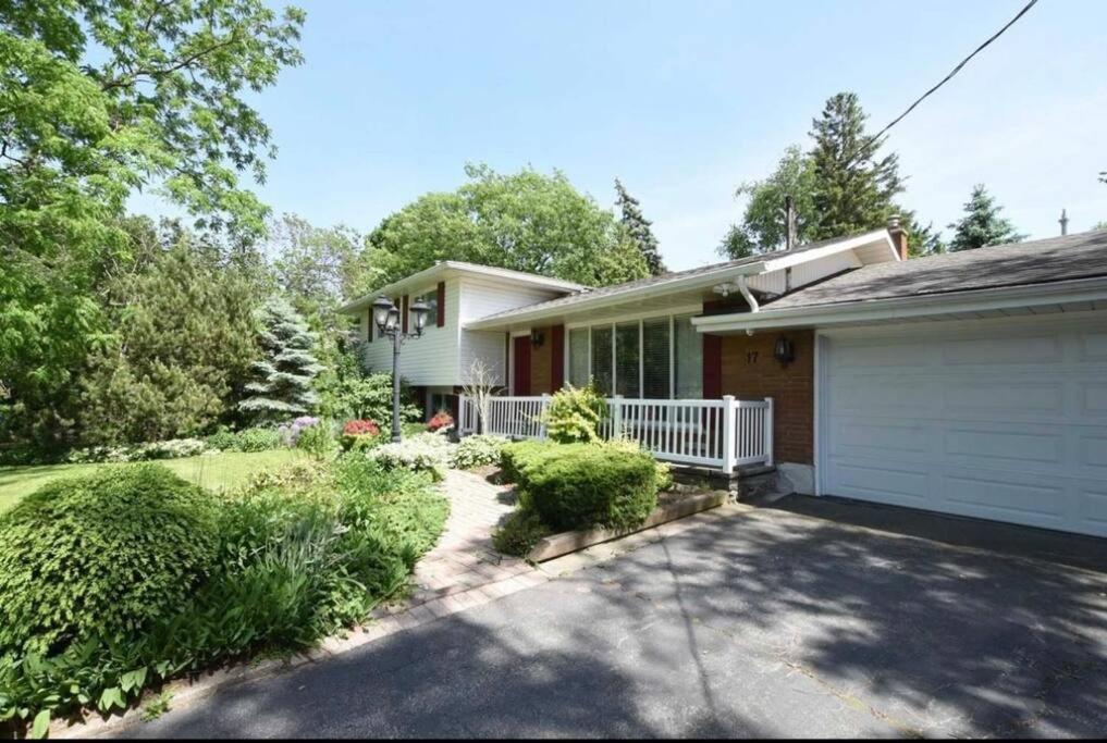 Cozie cottage at Niagara-On-The-Lake photo 2
