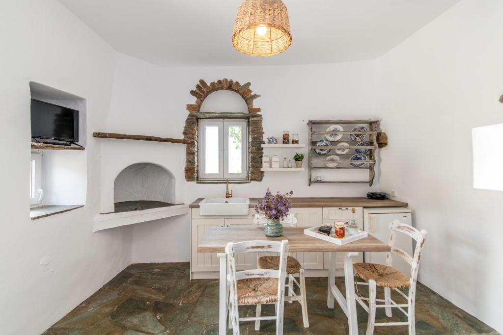 Panousa House photo 3