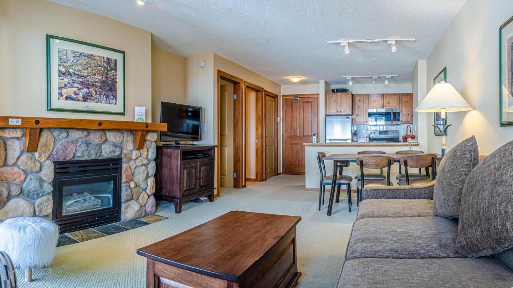 Fireside Lodge #413 By Bear Country photo 1