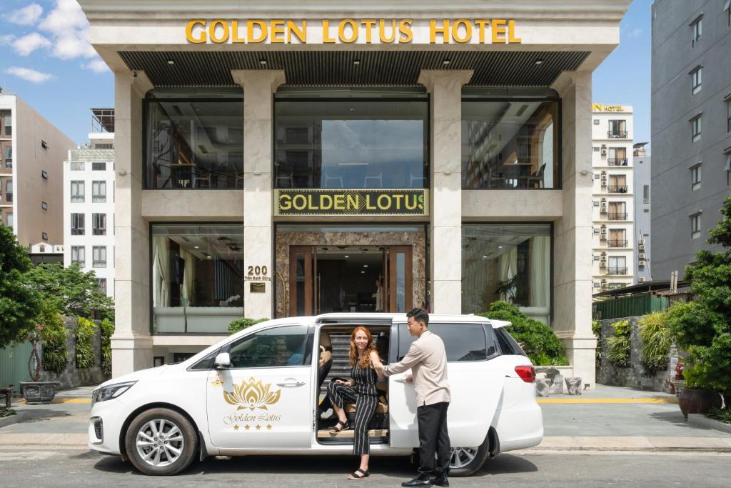 Golden Lotus Hotel