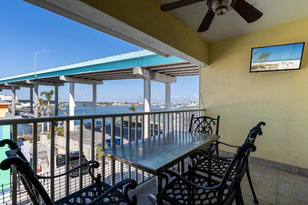 Best View and rooms of Harbour House at the INN photo 4